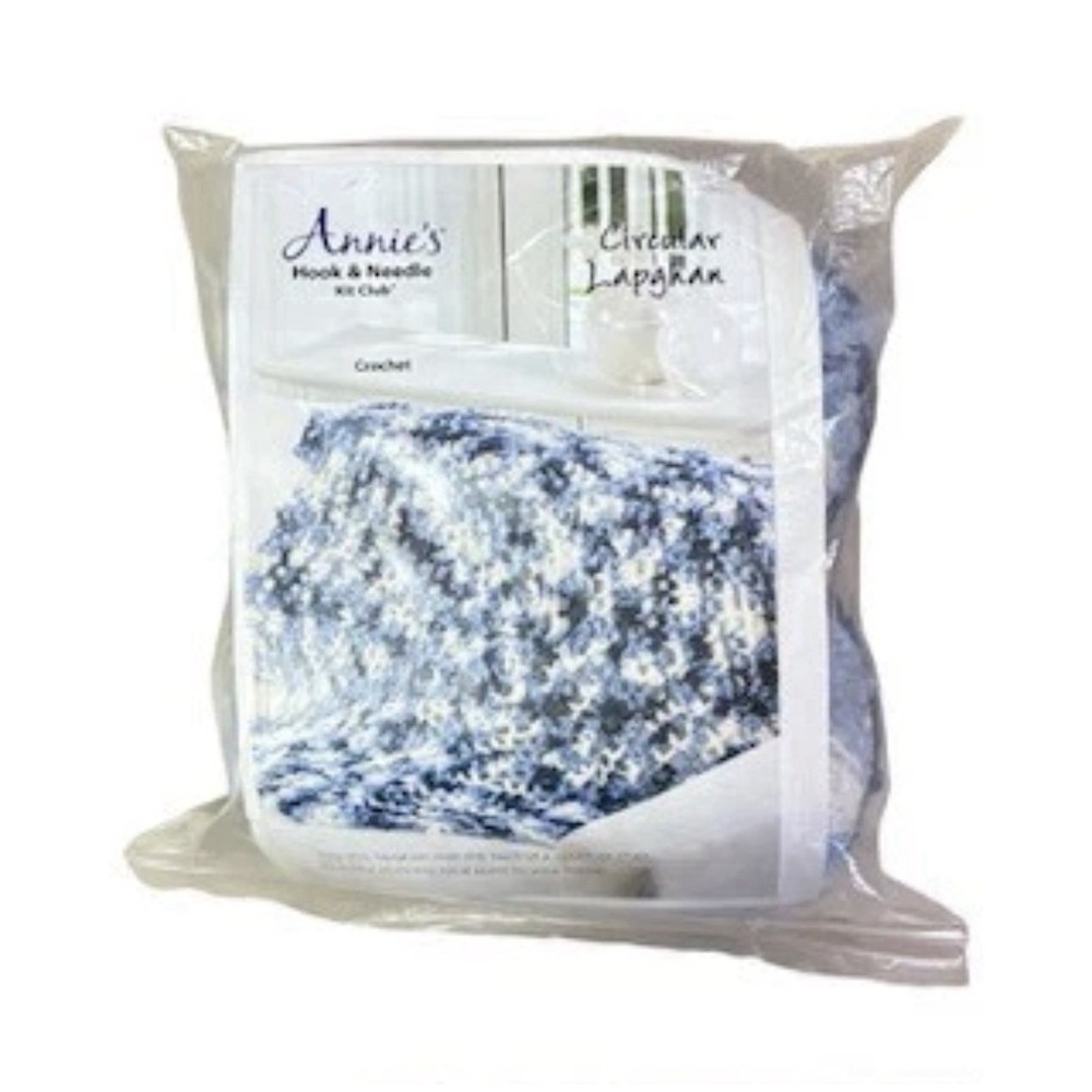 Annie's Hook & Needle Kit Club Crochet Circular Lapghan Kit Blue White Yarn NEW